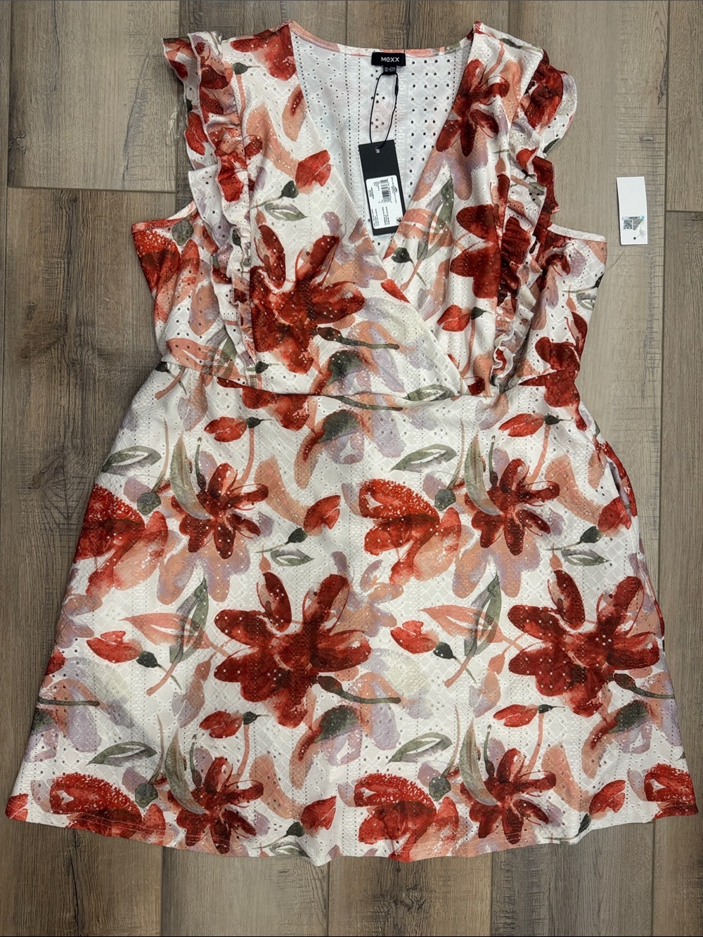 NWT XXL Mexx Women Plus White Skort Dress Shorts Red Floral Print Eyelet